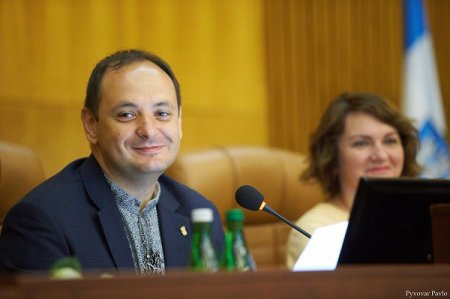 ВІДБУЛАСЬ УРОЧИСТА СЕСІЯ ІВАНО-ФРАНКІВСЬКОЇ МІСЬКОЇ РАДИ