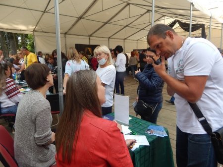 В МІСТІ ІВАНО-ФРАНКІВСЬКУ ПРОВЕДЕНО ЯРМАРОК ВАКАНСІЙ