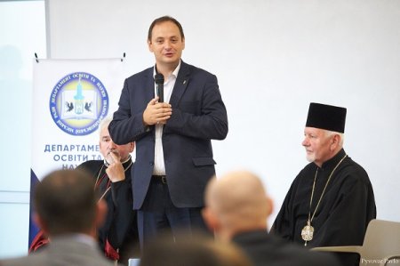 ФРАНКІВСЬКІ ЗАКЛАДИ ОСВІТИ І ЦЕРКВА ПІДПИСАЛИ МЕМОРАНДУМ ПРО СПІВПРАЦЮ