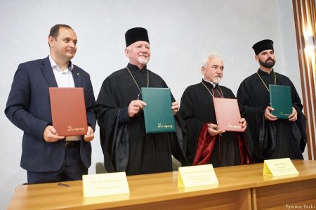 ФРАНКІВСЬКІ ЗАКЛАДИ ОСВІТИ І ЦЕРКВА ПІДПИСАЛИ МЕМОРАНДУМ ПРО СПІВПРАЦЮ