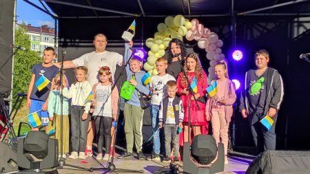 КРИХІВЦІ ФЕЄРИЧНО ВІДСВЯТКУВАЛИ 594 РІЧНИЦЮ!