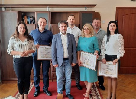 ПРАЦІВНИКІВ ЦНАП М.ІВАНО-ФРАНКІВСЬКА НАГОРОДЖЕНО ГРАМОТАМИ ГОЛОВИ ІВАНО-ФРАНКІВСЬКОЇ ОДА