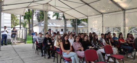 ОНЛАЙН-ЛЕКЦІЯ В ПАЛАЦІ ПОТОЦЬКИХ ПРО ОБОРОННІ УКРІПЛЕННЯ РУСЬКОГО КОРОЛІВСТВА