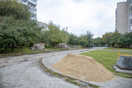 НА ВУЛИЦІ СИМОНЕНКА, 13 ЙДЕ ДО ЗАВЕРШЕННЯ КАПІТАЛЬНИЙ РЕМОНТ