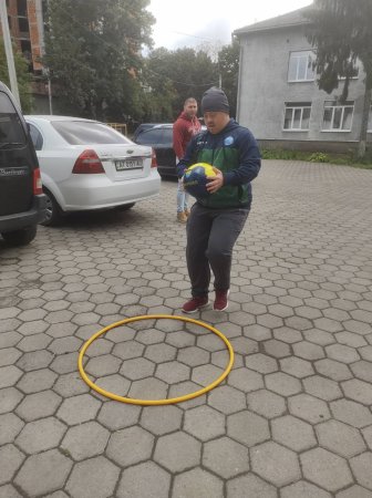 СПОРТИВНІ ЕСТАФЕТИ СЕРЕД ДІТЕЙ ТА МОЛОДІ З ФУНКЦІОНАЛЬНИМИ ОБМЕЖЕННЯМИ 