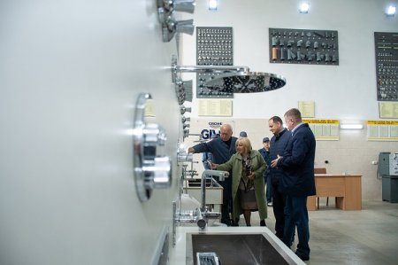 ЩОБ МАЙСТРУВАТИ ПРОФЕСІЙНО