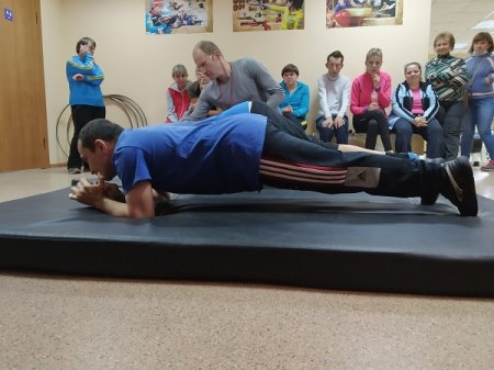 СПОРТИВНІ ІГРИ СЕРЕД МОЛОДІ З ІНВАЛІДНІСТЮ