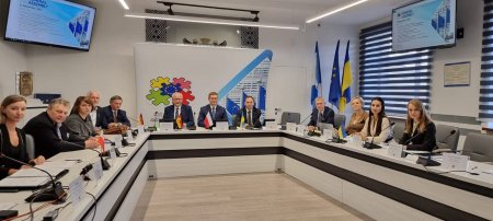 РІШЕННЯМ  ПРЕЗИДІЇ АСОЦІАЦІЇ МІСТ, НАГОРОДЖЕНИХ ПРИЗОМ ЄВРОПИ МІСТОМ ПРОВЕДЕННЯ ГЕНЕРАЛЬНОЇ АСАМБЛЕЇ АСОЦІАЦІЇ БУЛО ОБРАНО МІСТО ІВАНО-ФРАНКІВСЬК!