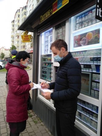 РЕЗУЛЬТАТИ ІНФОРМАЦІЙНОГО РЕЙДУ В МІКРОРАЙОНІ КАСКАД: ВИЯВЛЕНО 5 ПРАЦІВНИКІВ-«СТАЖЕРІВ»