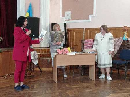 ПРЕЗЕНТАЦІЯ КНИГИ "ТАНЕЦЬ ЖИТТЯ" ІРИНИ ТАРНОВЕЦЬКОЇ-МОРОЗ