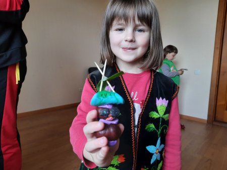 ЗАСІДАННЯ КЛУБУ РУКОДІЛЬНИКІВ  «HAND MADE» БУДИНКУ КУЛЬТУРИ С. ВОВЧИНЕЦЬ