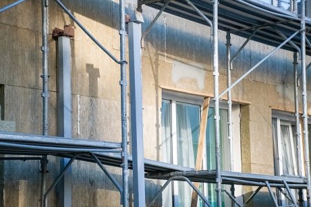 ЗРОСТАТИ У ТЕПЛІ І ЗАТИШКУ