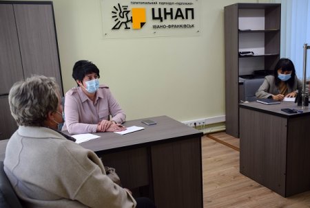 ПЕРША ЗАСТУПНИЦЯ МІСЬКОГО ГОЛОВИ ВІКТОРІЯ СУСАНІНА ПРОВЕЛА ОСОБИСТИЙ ПРИЙОМ ГРОМАДЯН У ПІДЛУЖЖІ