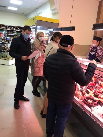 В ІВАНО-ФРАНКІВСЬКІЙ ГРОМАДІ ТРИВАЮТЬ ІНФОРМАЦІЙНІ РЕЙДИ ПО ЛЕГАЛІЗАЦІЇ ЗАРПЛАТИ 