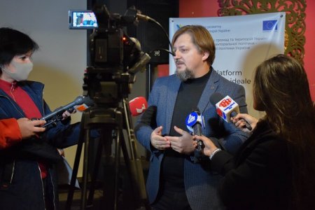 Про реалізацію проєкту «Створення комунікаційної єврорегіональної Платформи «ідеальних» міст для переорієнтації туризму в Івано-Франківській області» 