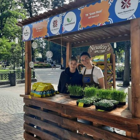 Розпочав роботу Франківський Крафтовий Ярмарок - ярмарок локальних фермерських та крафтових продуктів
