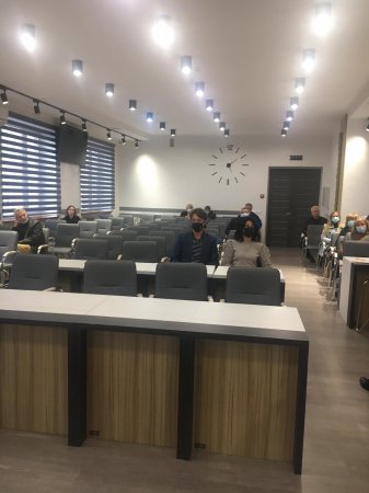 12 жовтня 2021р. о 17.00 год. в приміщенні виконавчого комітету міської ради проведено відкрите громадське обговорення проєкту рішення сесії міської  «Про перейменування вулиць»