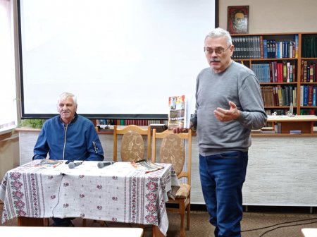ВАСИЛЬ БАБІЙ ПРЕЗЕНТУВАВ ЧЕТВЕРТЕ ЧИСЛО "СЕРАФИНЦІВ"