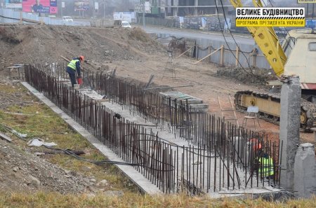 ПРОДОВЖУЮТЬСЯ РОБОТИ ПО БУДІВНИЦТВУ РОЗВ’ЯЗКИ НОВОГО МОСТА ДО МІКРОРАЙОНУ ПАСІЧНА