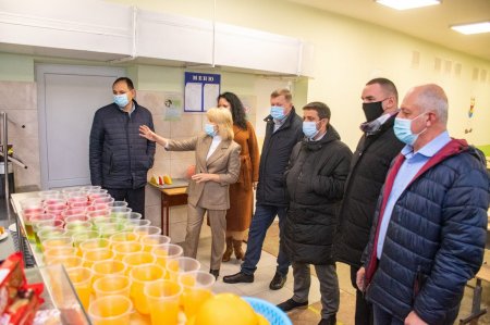 ОСВІТНЯ СЕРЕДА ВВІРВАЛАСЯ У КРИХІВЦІ