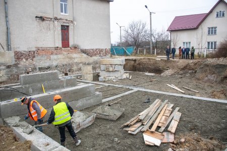 ОСВІТНЯ СЕРЕДА ВВІРВАЛАСЯ У КРИХІВЦІ