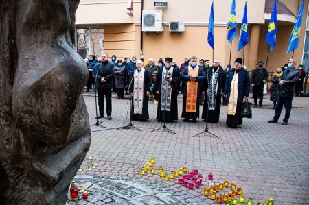 ВШАНУВАННЯ ПАМ’ЯТІ СТРАЧЕНИХ НАЦІОНАЛІСТІВ