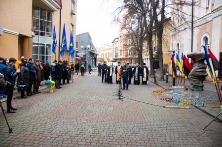 ВШАНУВАННЯ ПАМ’ЯТІ СТРАЧЕНИХ НАЦІОНАЛІСТІВ