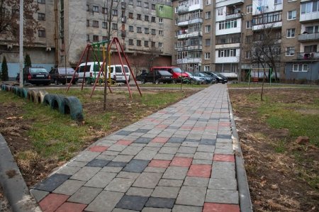 ЧОРНА П'ЯТНИЦЯ НА НАДРІЧНІЙ, «БАМІ» І КП «МДК»