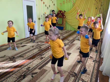 СПОРТИВНІ РОЗВАГИ З НАГОДИ ВІДЗНАЧЕННЯ МІЖНАРОДНОГО ДНЯ ОСІБ З ІНВАЛІДНІСТЮ. 
