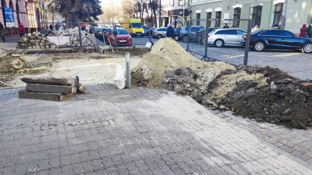 КОНСЕРВАЦІЯ ТА ОЗНАКУВАННЯ ТИСМЕНИЦЬКОЇ БРАМИ: РОЗПОЧАТО РЕАЛІЗАЦІЮ ПЕРШОЇ ЧЕРГИ РОБІТ