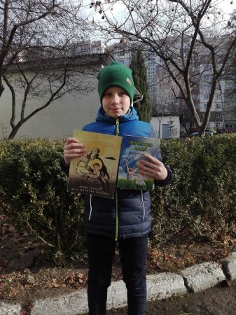 БІБЛІОТЕКАРІ РЕКОМЕНДУЮТЬ: КНИГИ ПРО ГОЛОДОМОР
