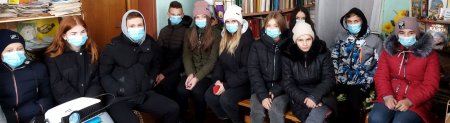 У КАМІННЕЦЬКІЙ БІБЛІОТЕЦІ ДИВИЛИСЬ ФІЛЬМ "НАТАЛКА ПОЛТАВКА