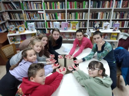 Юні микитинчани вчилися, як запобігти захворюванню на СНІД