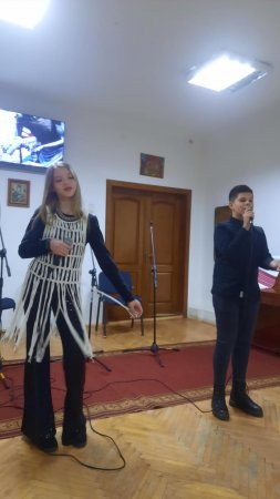 «Не втрачай надію»: у Центрі культури і мистецтв провели концерт для людей з обмеженими можливостями (фото)