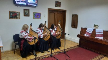 «Не втрачай надію»: у Центрі культури і мистецтв провели концерт для людей з обмеженими можливостями (фото)