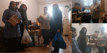 БІБЛІОТЕКАРІ МІСЬКОЇ БІБЛІОТЕКИ ПОДАРУВАЛИ КНИГИ ХОСПІСУ