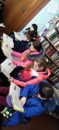 ПРО ПИСЕМНІ ДЖЕРЕЛА У БІБЛІОТЕЦІ