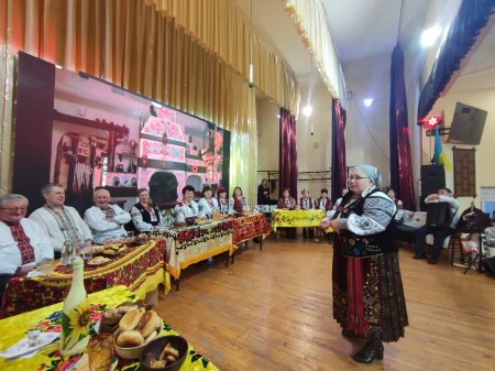 ВЕЧОРНИЦІ ПО-ВОВЧИНЕЦЬКИ