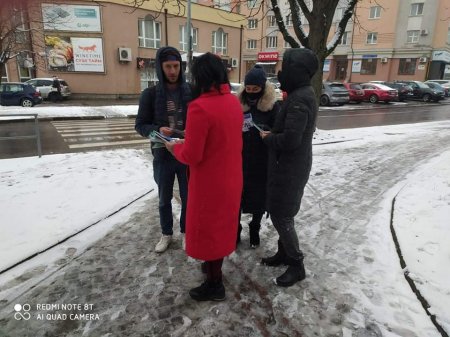 ТИЖДЕНЬ ПРАВА У МІСЬКІЙ БІБЛІОТЕЦІ ТИЖДЕНЬ ПРАВА У МІСЬКІЙ БІБЛІОТЕЦІ