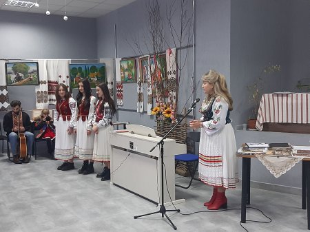 ЛЕМКІВСЬКА ПІСНЯ ЗВУЧАЛА В НАРОДНОМУ ДОМІ "КНЯГИНИН"