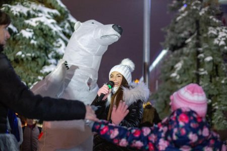 У ФРАНКІВСЬКУ ЗАСЯЯЛА ЩЕ ОДНА НОВОРІЧНА КРАСУНЯ