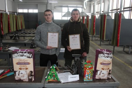 В ІВАНО-ФРАНКІВСЬКУ ЗМАГАЛИСЯ В МАЙСТЕРНОСТІ ЮНІ ЗВАРЮВАЛЬНИКИ