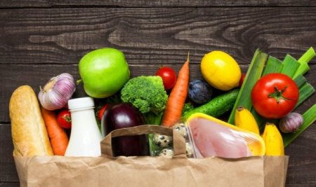 ЯК ОБРАТИ ЯКІСНІ ТА БЕЗПЕЧНІ ХАРЧОВІ ПРОДУКТИ ДО СВЯТКОВОГО СТОЛУ: ДЕРЖПРОДСПОЖИВСЛУЖБА ПРИКАРПАТТЯ РЕКОМЕНДУЄ