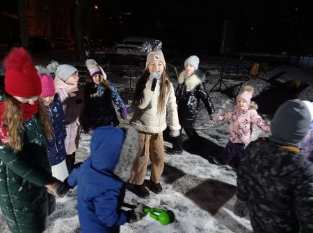 НОВОРІЧНЕ СВЯТО БІЛЯ "КИТАЙСЬКОЇ СТІНИ"