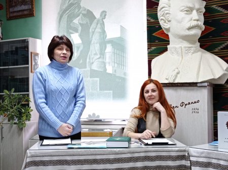 ПРЕЗЕНТАЦІЯ КНИГИ СПОГАДІВ ПІДПІЛЬНИЦІ УПА МАРІЇ ЛАБУНЬКИ