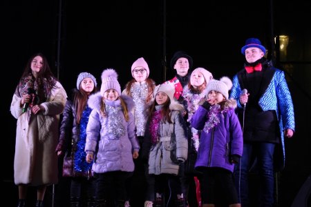 «ХІТ ПАРАД ДИТЯЧИХ РОЗВАГ» НА ВІЧЕВОМУ МАЙДАНІ