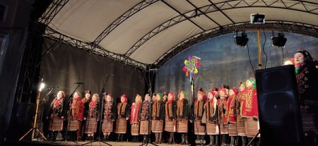 ПУНШ-БАТЛ ТА АНСАМБЛЬ ПІСНІ І ТАНЦЮ «ГУЦУЛІЯ» У ПАЛАЦІ ПОТОЦЬКИХ