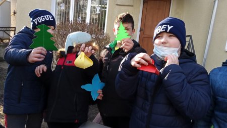 РІЗДВЯНІ МАЙСТЕРКИ «ЗИМА МАНДРУЄ - СВЯТА ДАРУЄ»