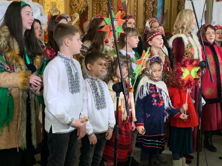 ВІДКРИТТЯ ХІІІ ФЕСТИВАЛЮ "КОЛЯДА НА МАЙЗЛЯХ"