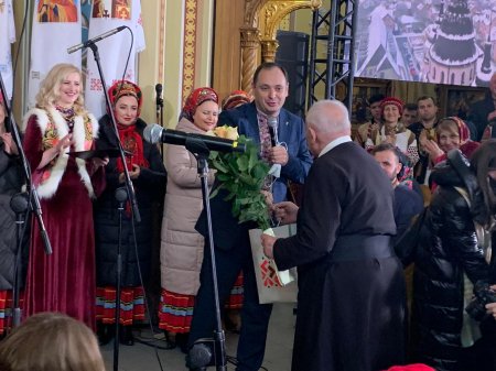 ВІДКРИТТЯ ХІІІ ФЕСТИВАЛЮ "КОЛЯДА НА МАЙЗЛЯХ"